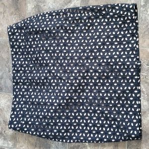 Loft size 6 eyelet skirt